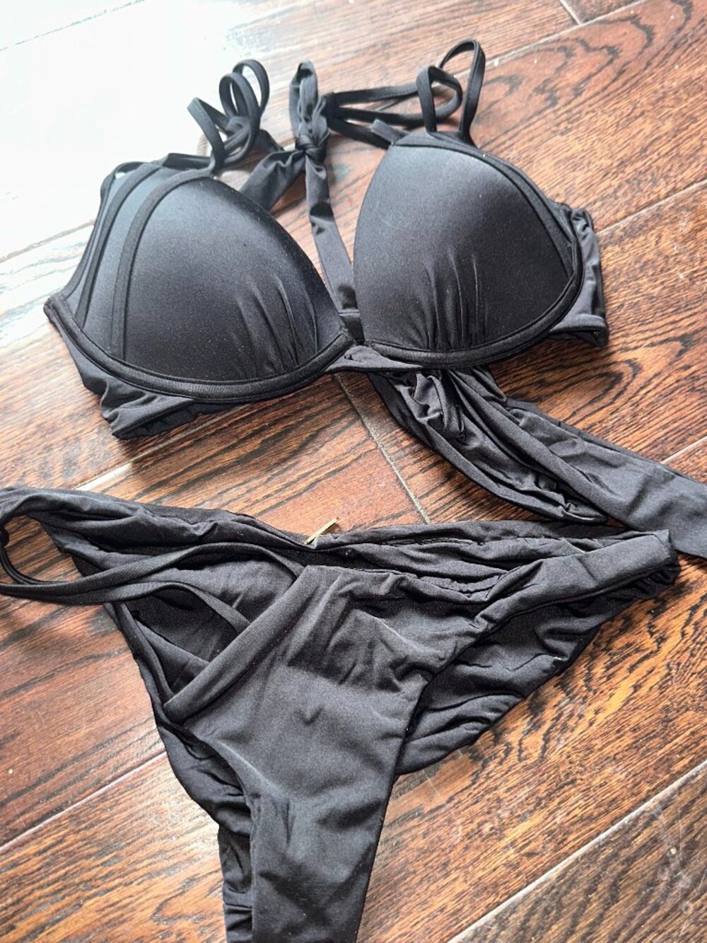 Beach Bunny Women's Black Push-Up Bikini Set S